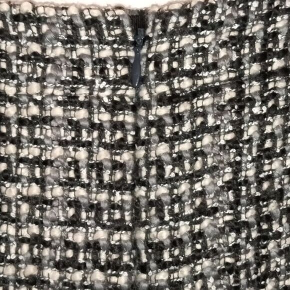 J. CREW "The Pencil Skirt" - Picture 3 of 6